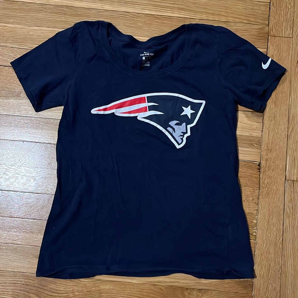 Nike Navy Blue Patriots Logo T-Shirt